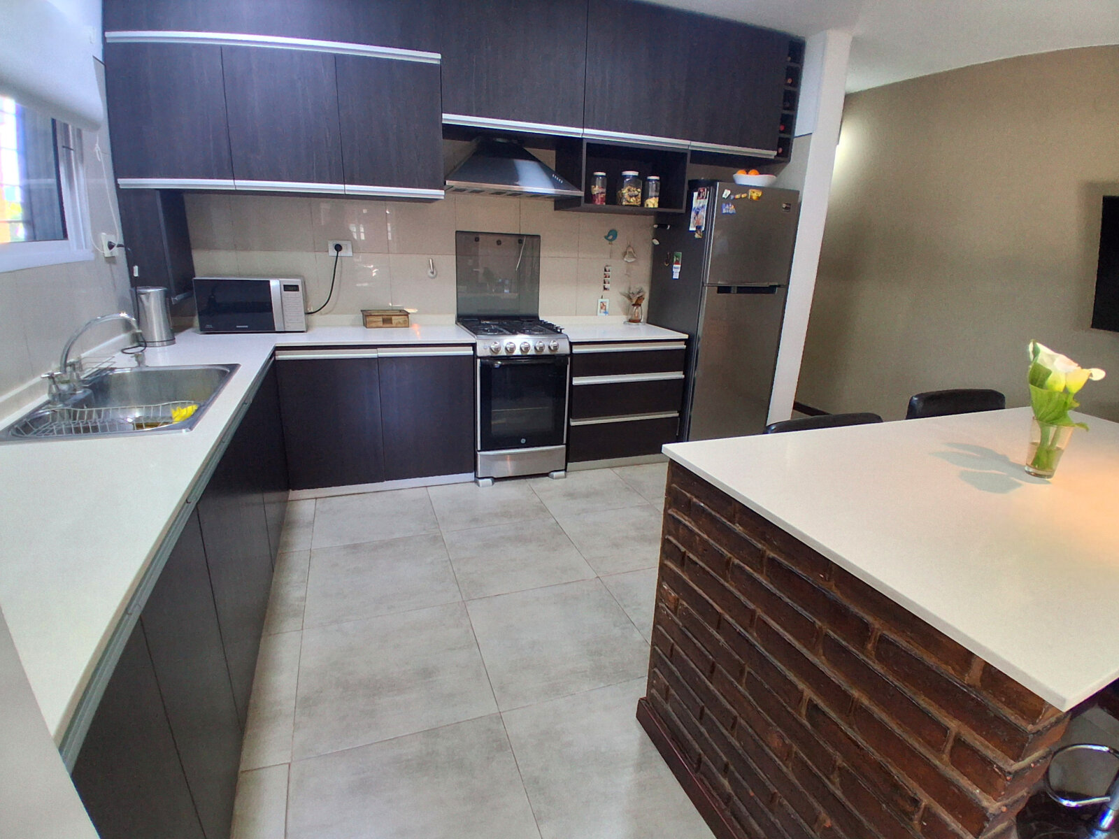 Amplia casa de 3 dormitorios a la venta en Ibarlucea. - 12
