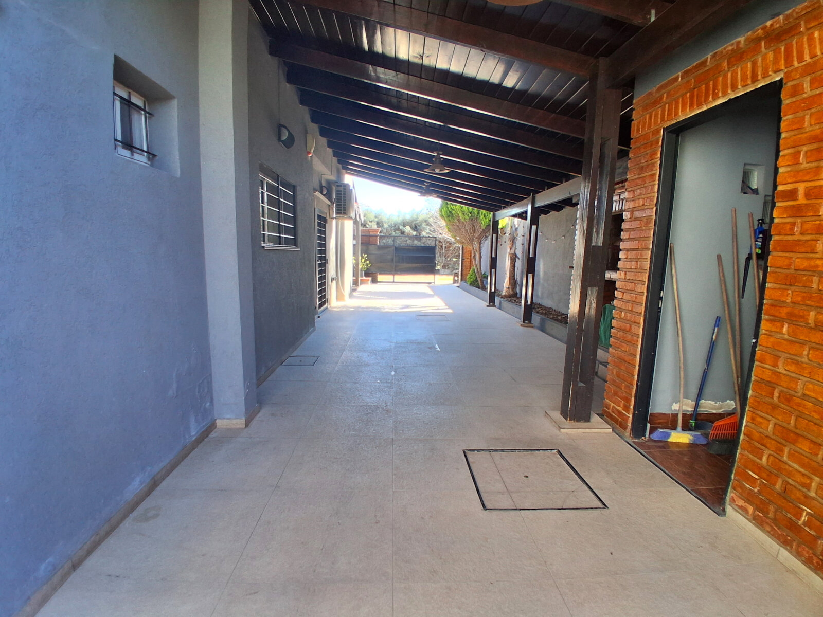 Amplia casa de 3 dormitorios a la venta en Ibarlucea. - 7