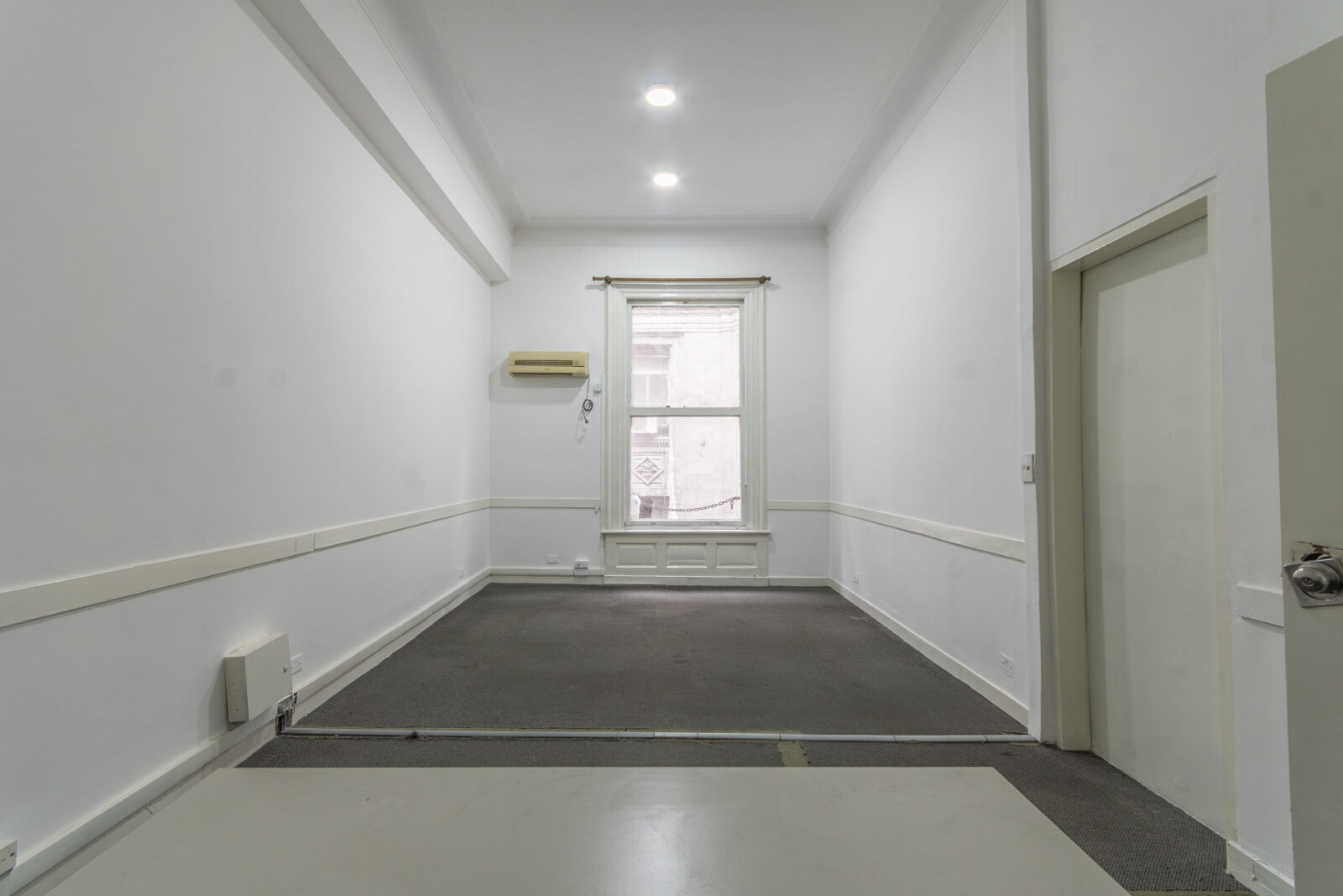 Estudio/ Oficina/ Consultorio. Microcentro - 34