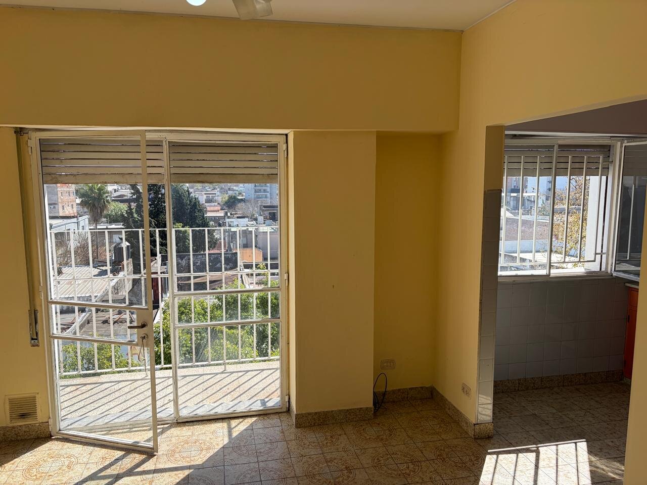 Departamento 2 dormitorios, frente, Genova 1587 4to Piso. — foto 5