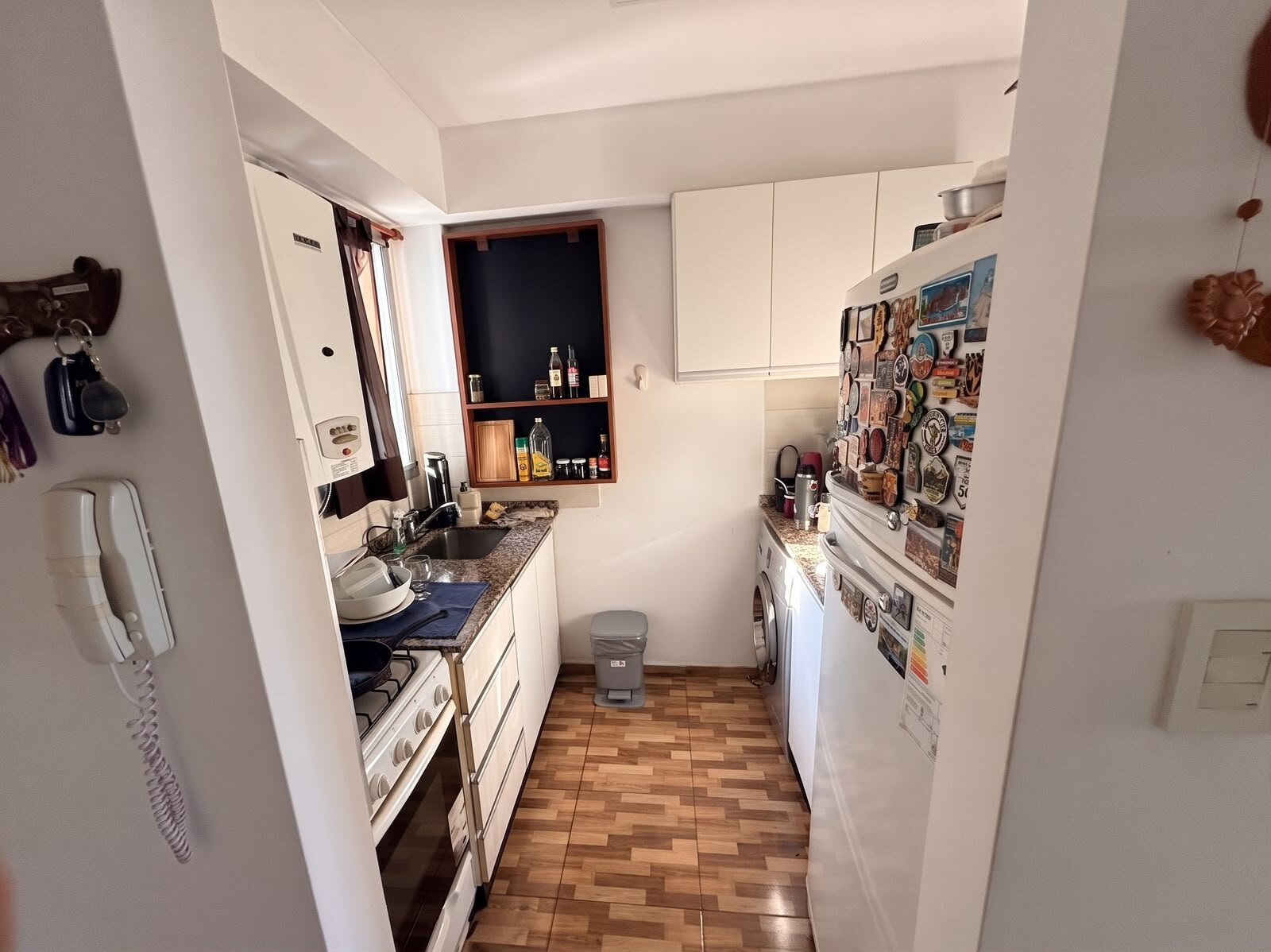 Depto 1 dormitorio al frente con balcón | Vera Mujica 630 | Zona Mercado del Patio — foto 8