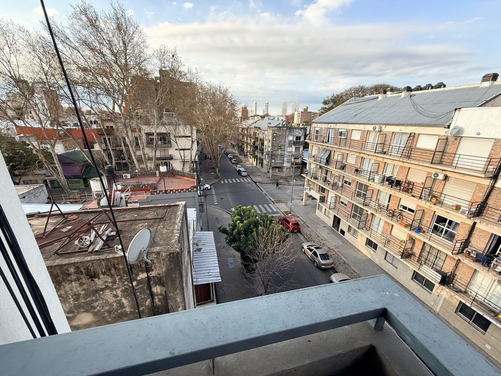Depto 1 dormitorio al frente con balcón | Vera Mujica 630 | Zona Mercado del Patio — foto 13