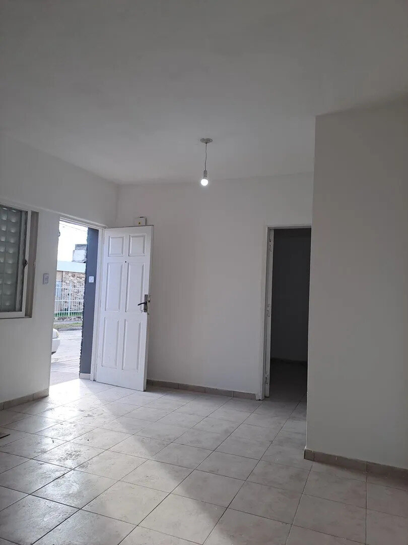 Departamento  En Alquiler En Barrio Sarmiento, Córdoba - Imagen 2