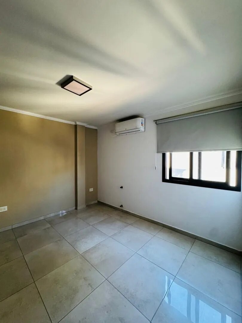 Casa Triplex  En Venta En Villa Carlos Paz, Punilla, Córdoba - Imagen 17