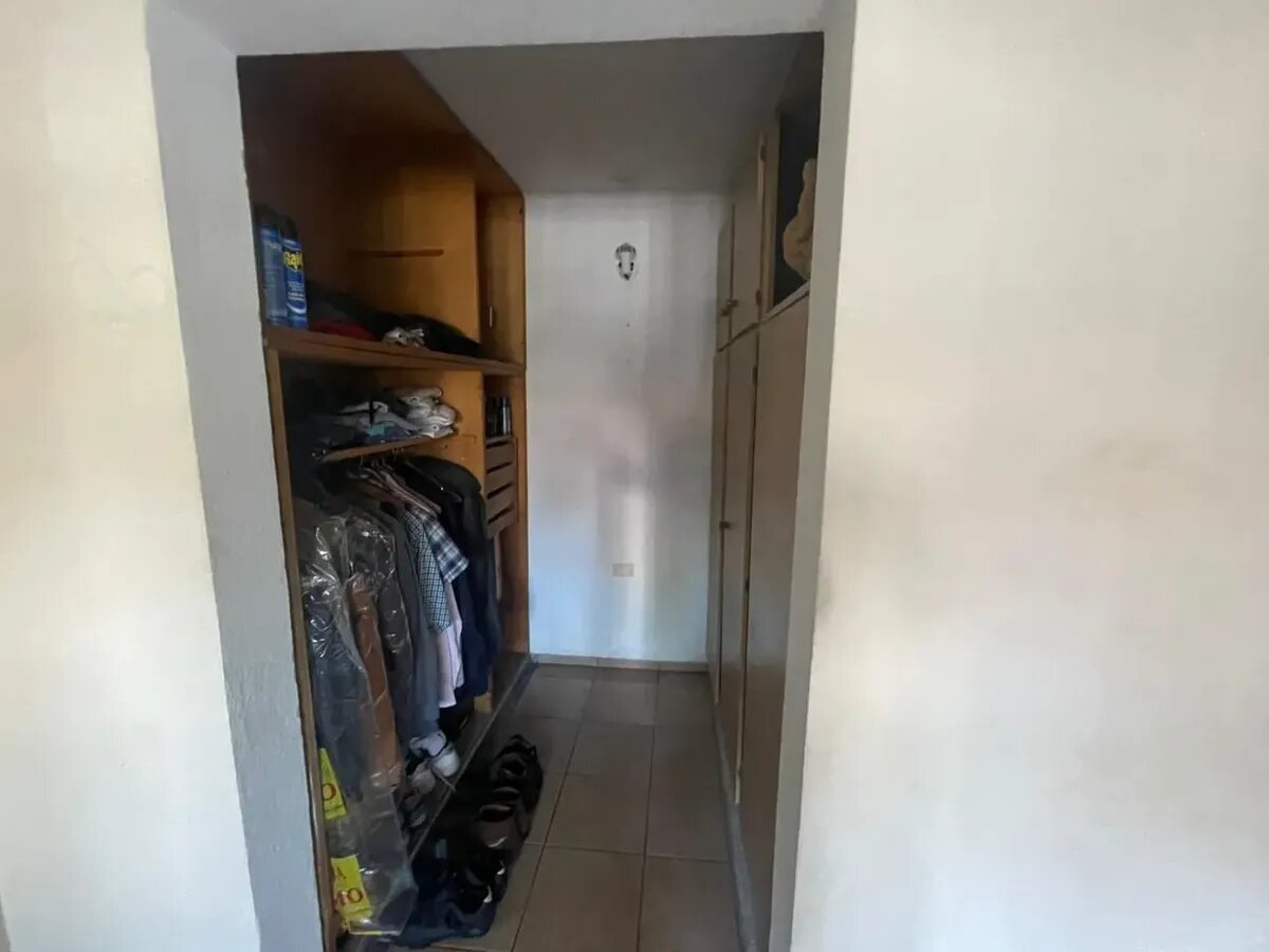Casa Chalet  En Venta En Córdoba, Córdoba, Argentina - Imagen 5