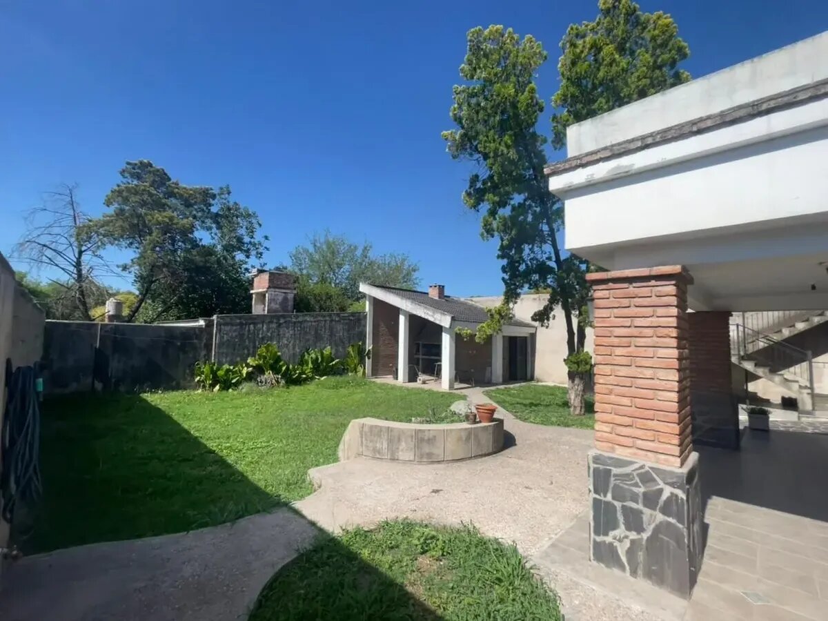 Casa Chalet  En Venta En Córdoba, Córdoba, Argentina - Imagen 10