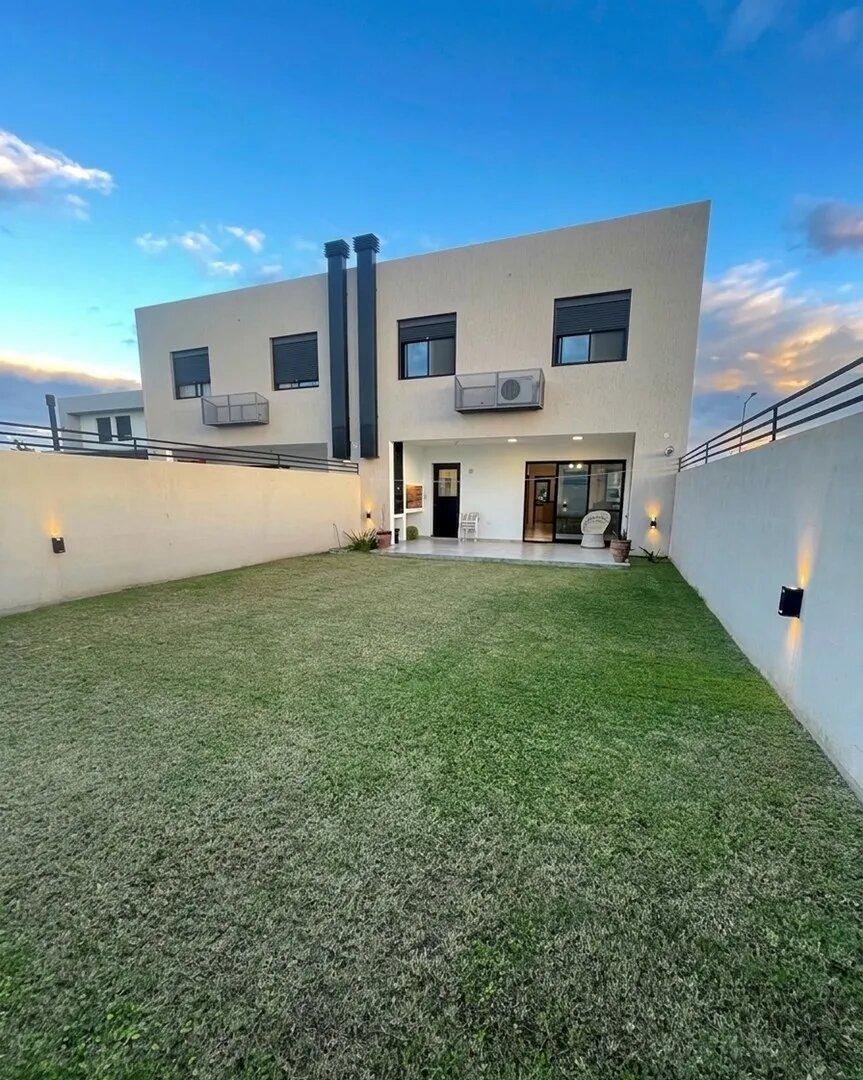 Casa Dúplex  En Venta En Manantiales, Córdoba - Imagen 5