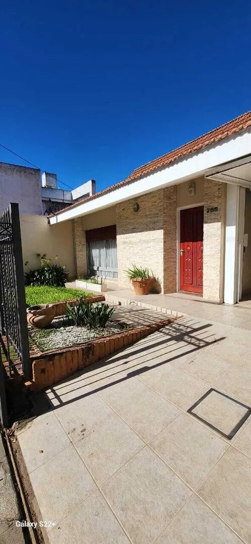 Casa Chalet  En Venta En Las Varillas, Córdoba, Argentina - Imagen 3