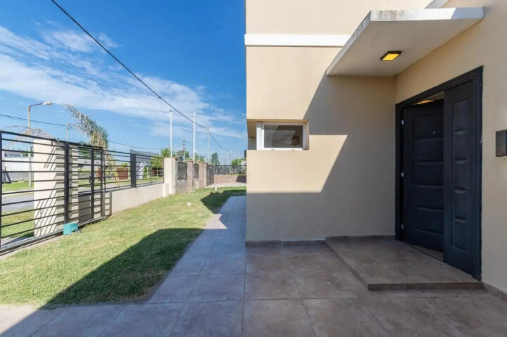 Casas - San Lorenzo - Venta