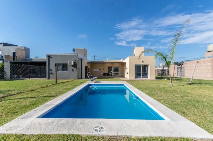 Casas - San Lorenzo - Venta