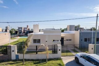 Casas - San Lorenzo - Venta