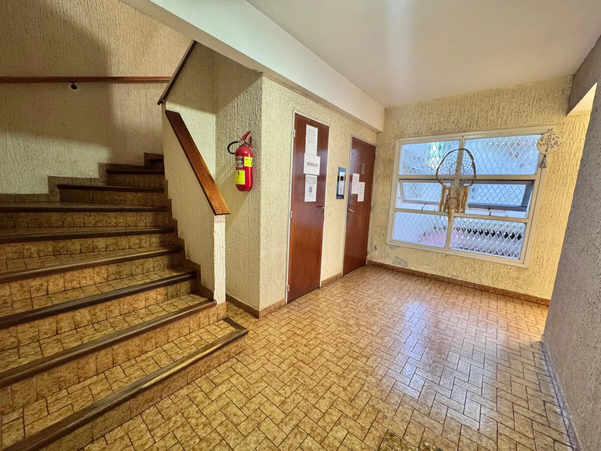 Departamento 2 Ambientes Con Cochera Y Patio - 3