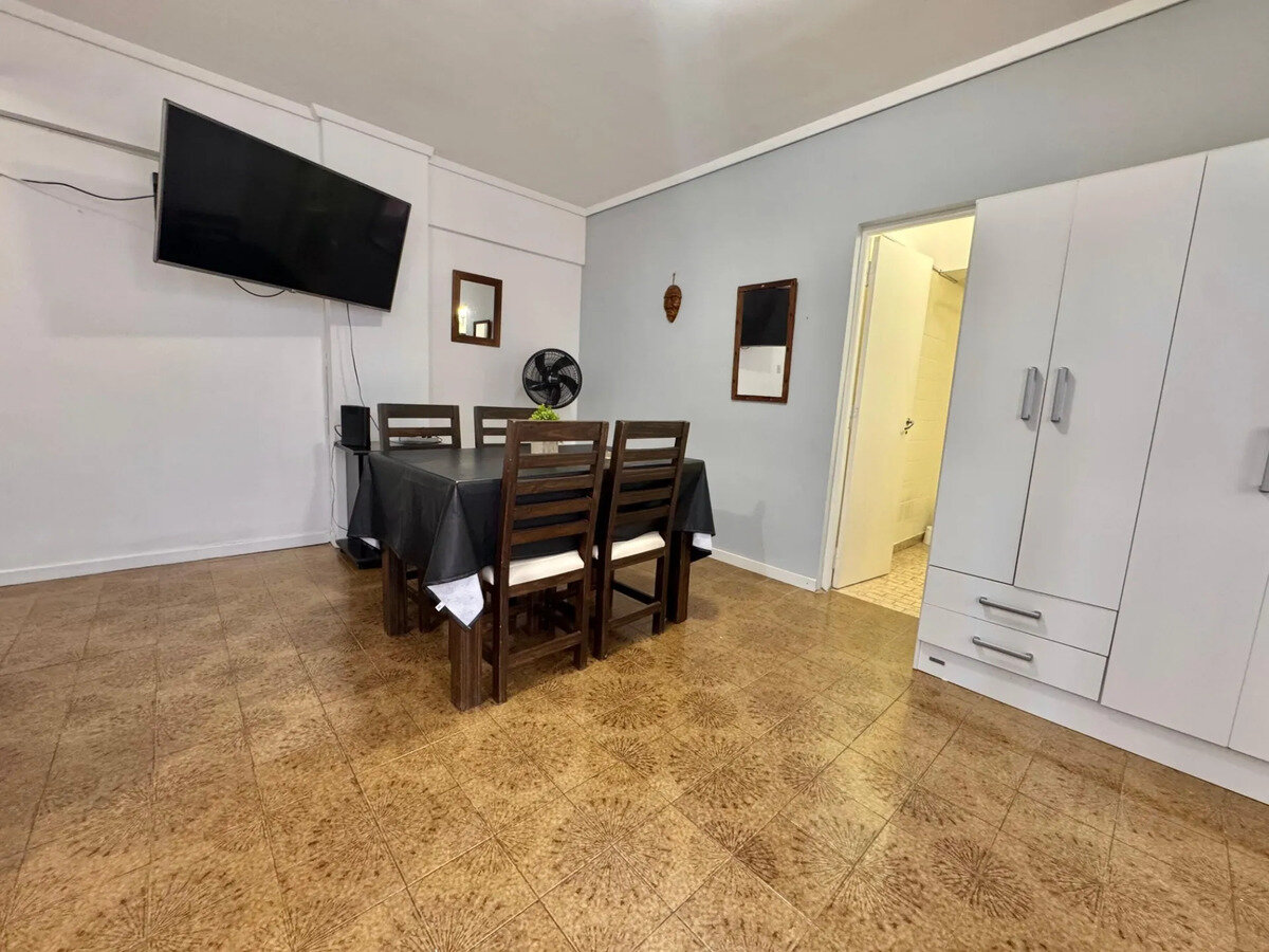 Departamento 2 Ambientes Con Cochera Y Patio - 4