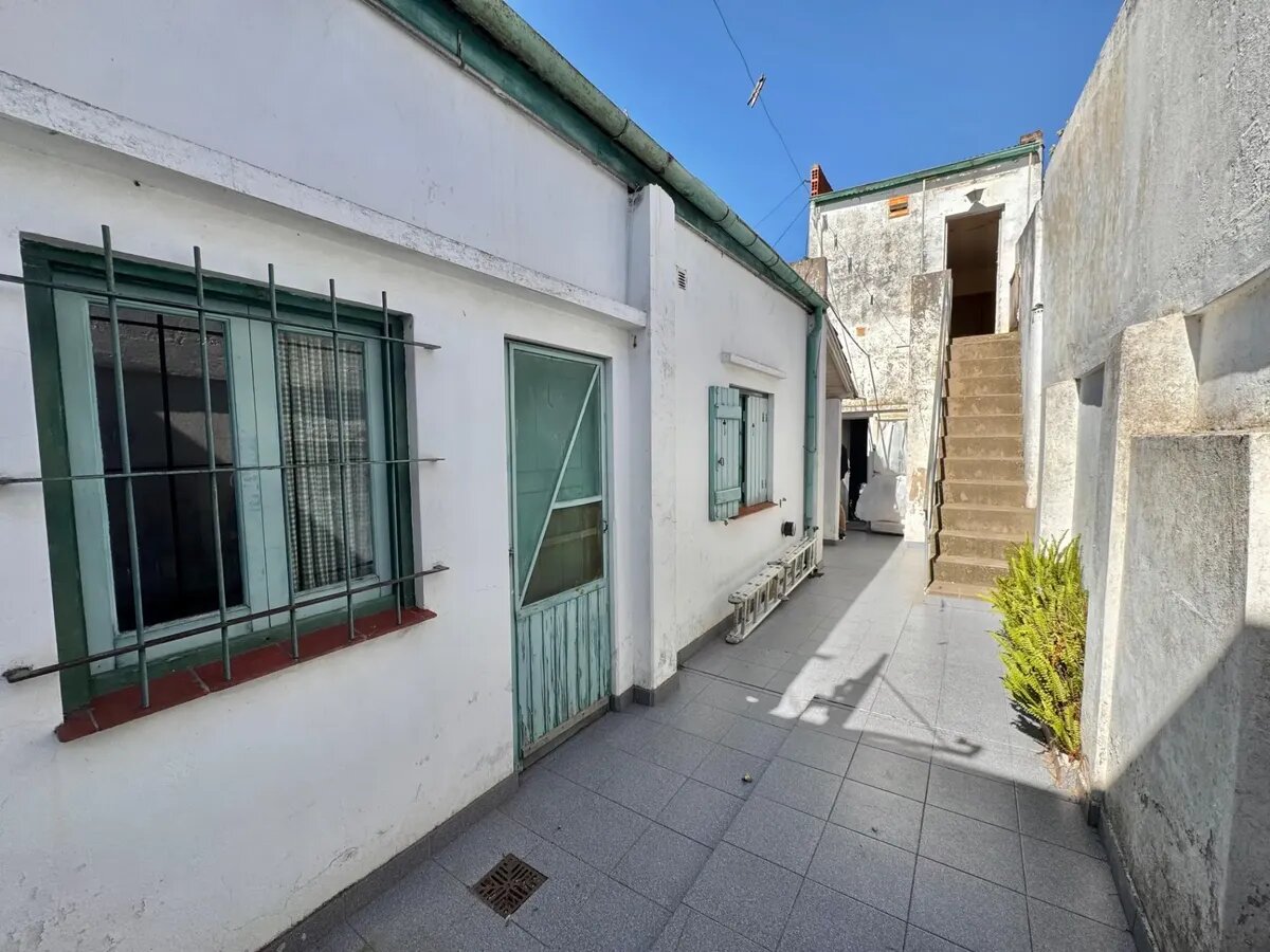 Casa 3 Ambientes Con Departamento Arriba — foto 5
