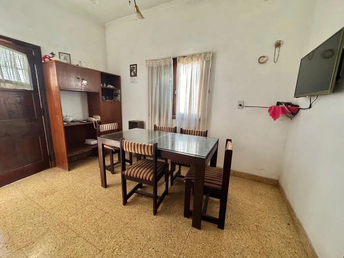 Casa 3 Ambientes Con Departamento Arriba — foto 7