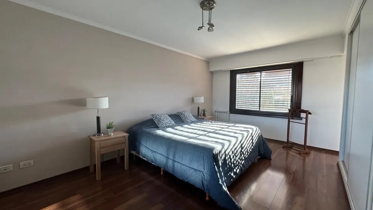 Casa 4 Ambientes Con Parque Apta Crédito - 17