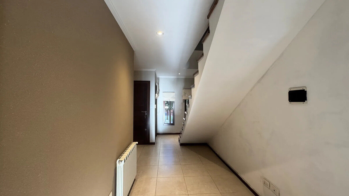 Casa 4 Ambientes Con Parque Apta Crédito - 4