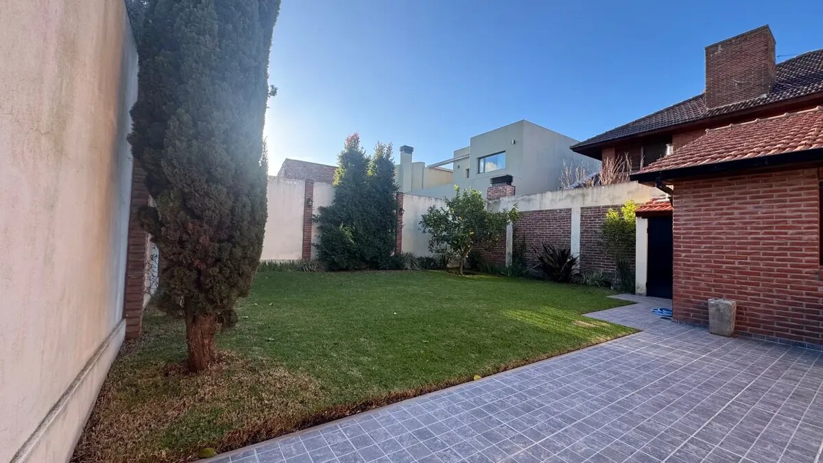 Casa 4 Ambientes Con Parque Apta Crédito - 15