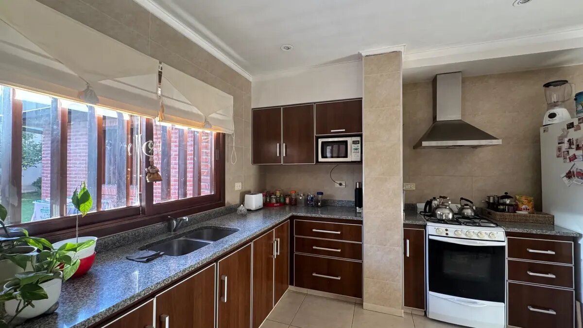 Casa 4 Ambientes Con Parque Apta Crédito - 14