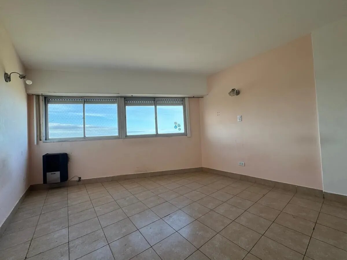 Departamento 3 Ambientes Al Frente — foto 8
