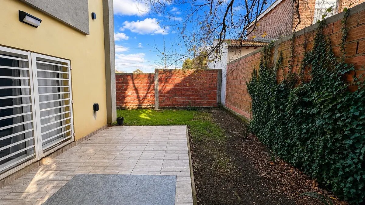 Casa En Ph 3 Ambientes Zona Tejedor Y Beltrán - 18