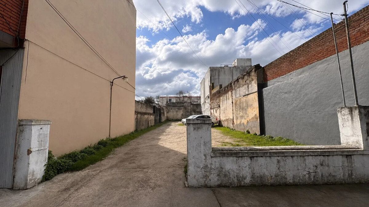 Terreno En Venta - La Perla - 1