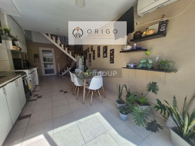 ORIGO NEGOCIOS INMOBILIARIOS VENDE HERMOSA PROPIEDAD EN BARRIO TERRUñOS - 2