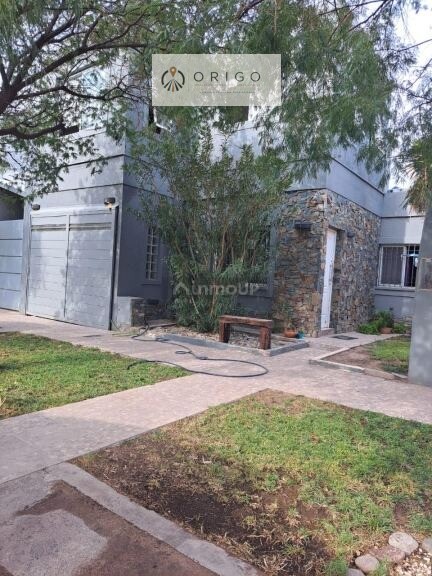 ORIGO NEGOCIOS INMOBILIARIOS VENDE HERMOSA PROPIEDAD EN BARRIO TERRUñOS - 1