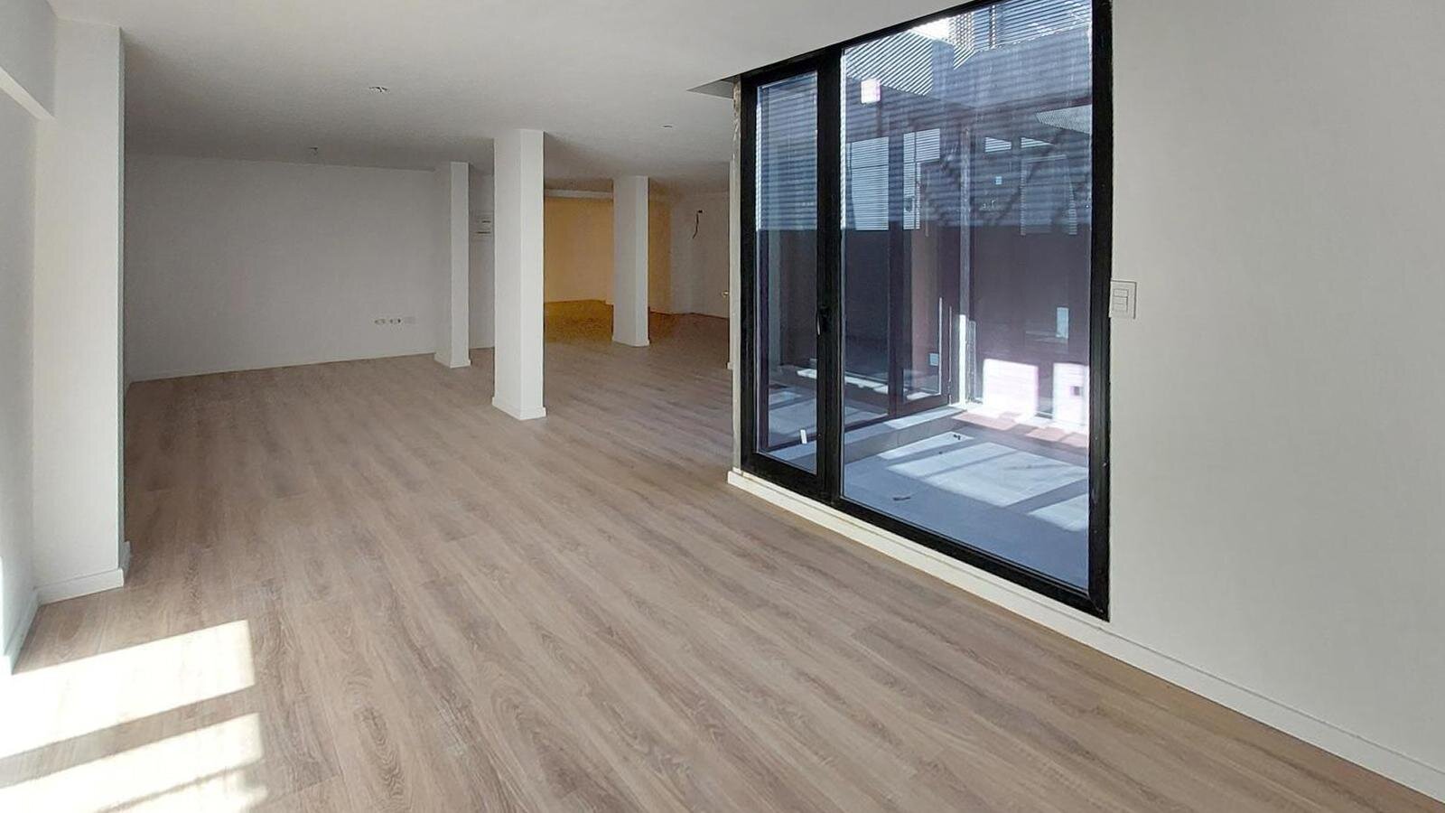 Oficina en alquiler. 112 m2. Zona tribunales — foto 4