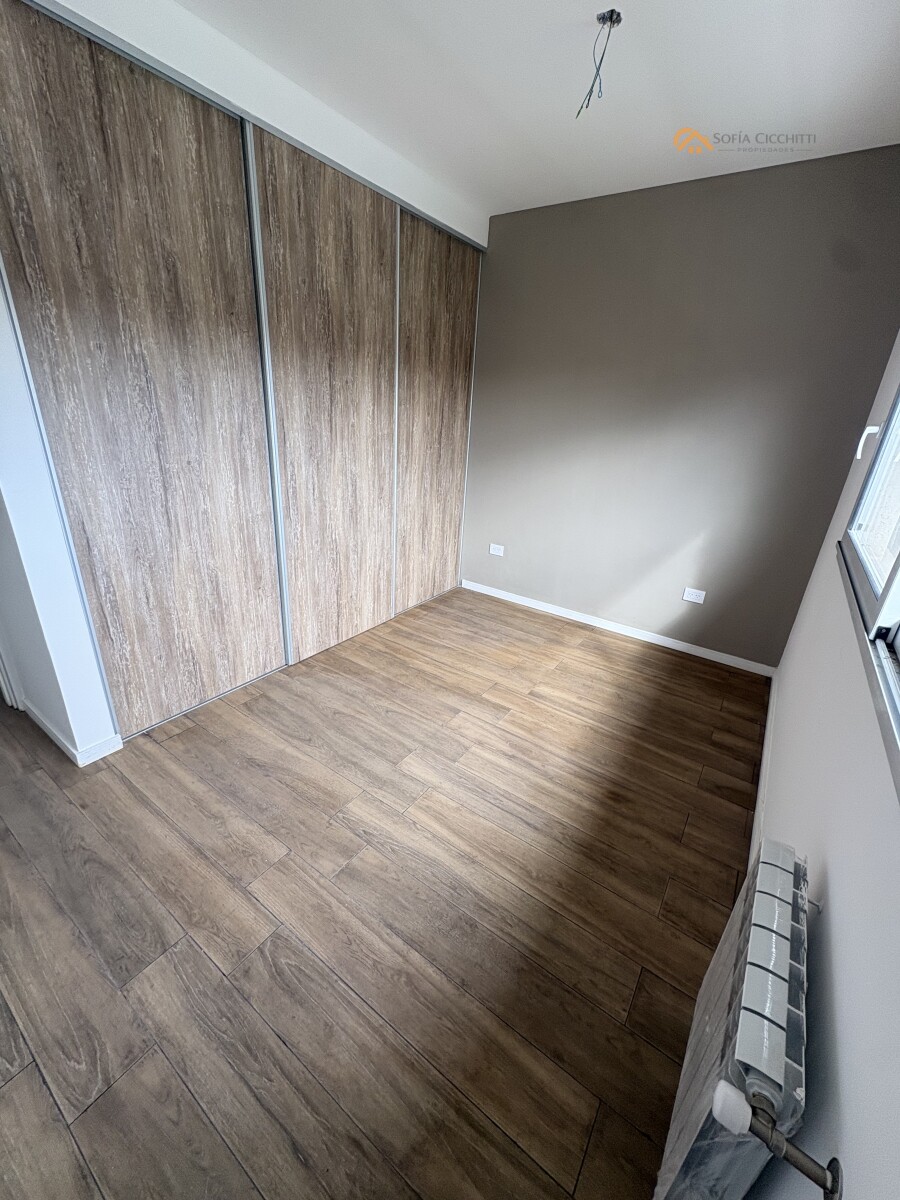 EN VENTA - FUNES CASA A ESTRENAR 3 DORMIT- 4 BAÑOS - PISCINA - MODERNA — foto 15