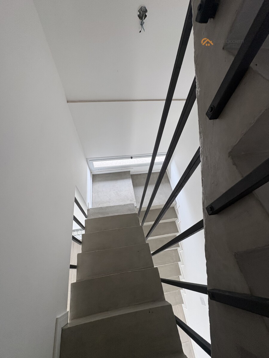 EN VENTA - FUNES CASA A ESTRENAR 3 DORMIT- 4 BAÑOS - PISCINA - MODERNA — foto 14