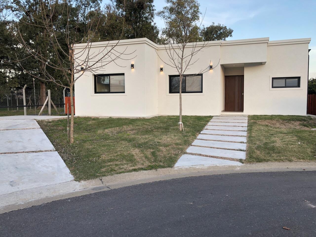 VENTA CASA 4 AMB Bª SANTA LUCIA PILAR DEL ESTE - 2