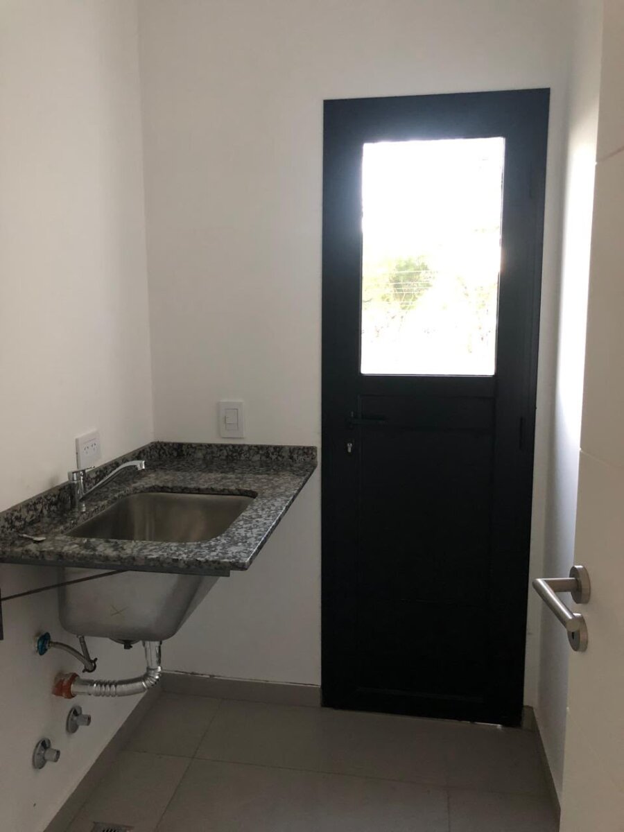 VENTA CASA 4 AMB Bª SANTA LUCIA PILAR DEL ESTE - 13
