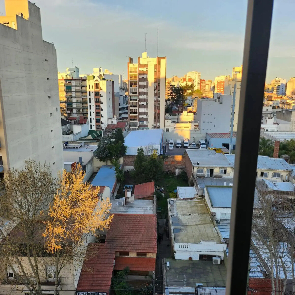 Local Con Ph De 3 Ambientes.- Acepta Permuta - 12