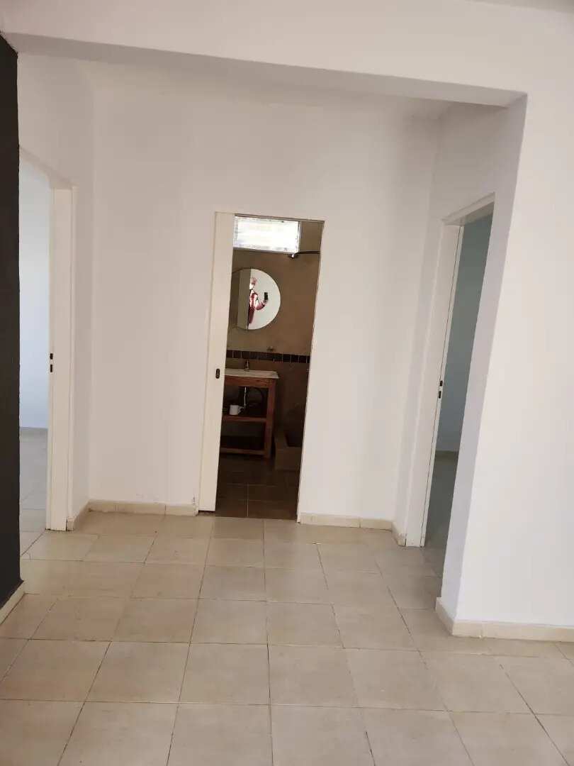 Venta Ph Al Frente 3 Amb. Patio Y Cochera Banfield Permuta - 8