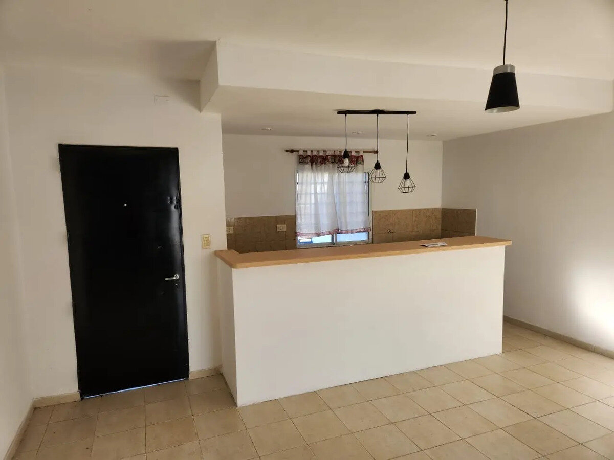 Venta Ph Al Frente 3 Amb. Patio Y Cochera Banfield Permuta - 7