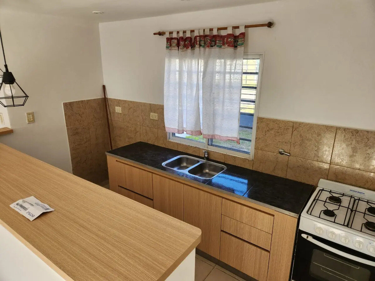 Venta Ph Al Frente 3 Amb. Patio Y Cochera Banfield Permuta - 6
