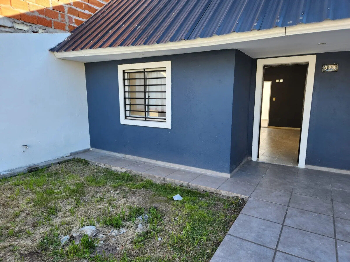 Venta Ph Al Frente 3 Amb. Patio Y Cochera Banfield Permuta - 3