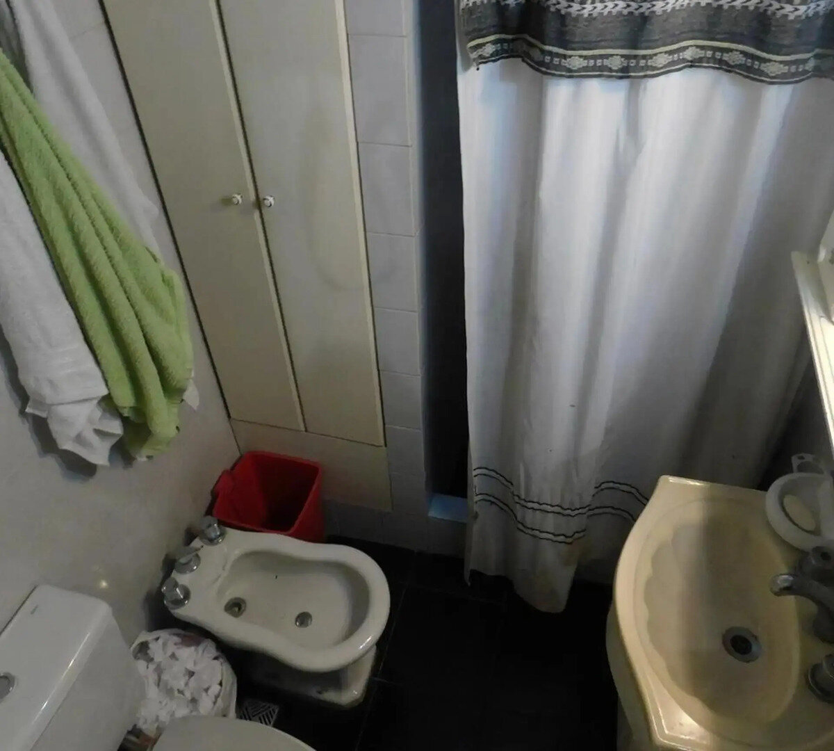 Casa En Esquina Con Local Con Baño - 15