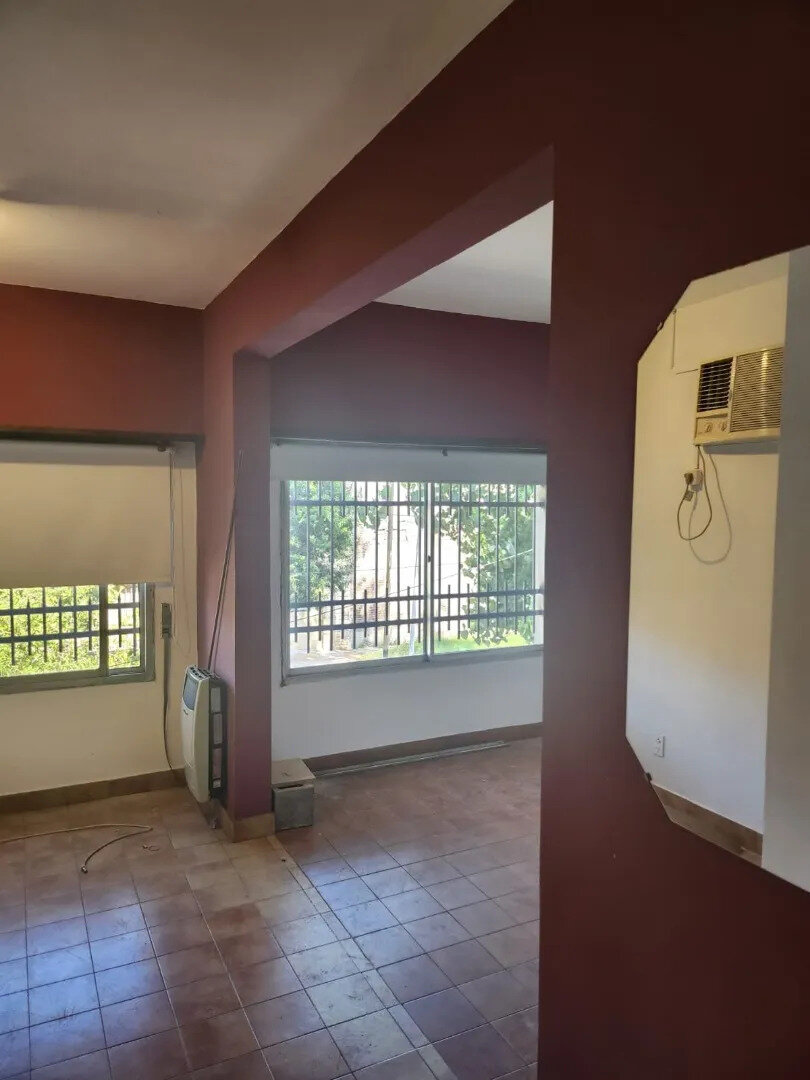 Duplex 3 Ambientes, 2 Baños, Muy Buena Ubicacion - 1