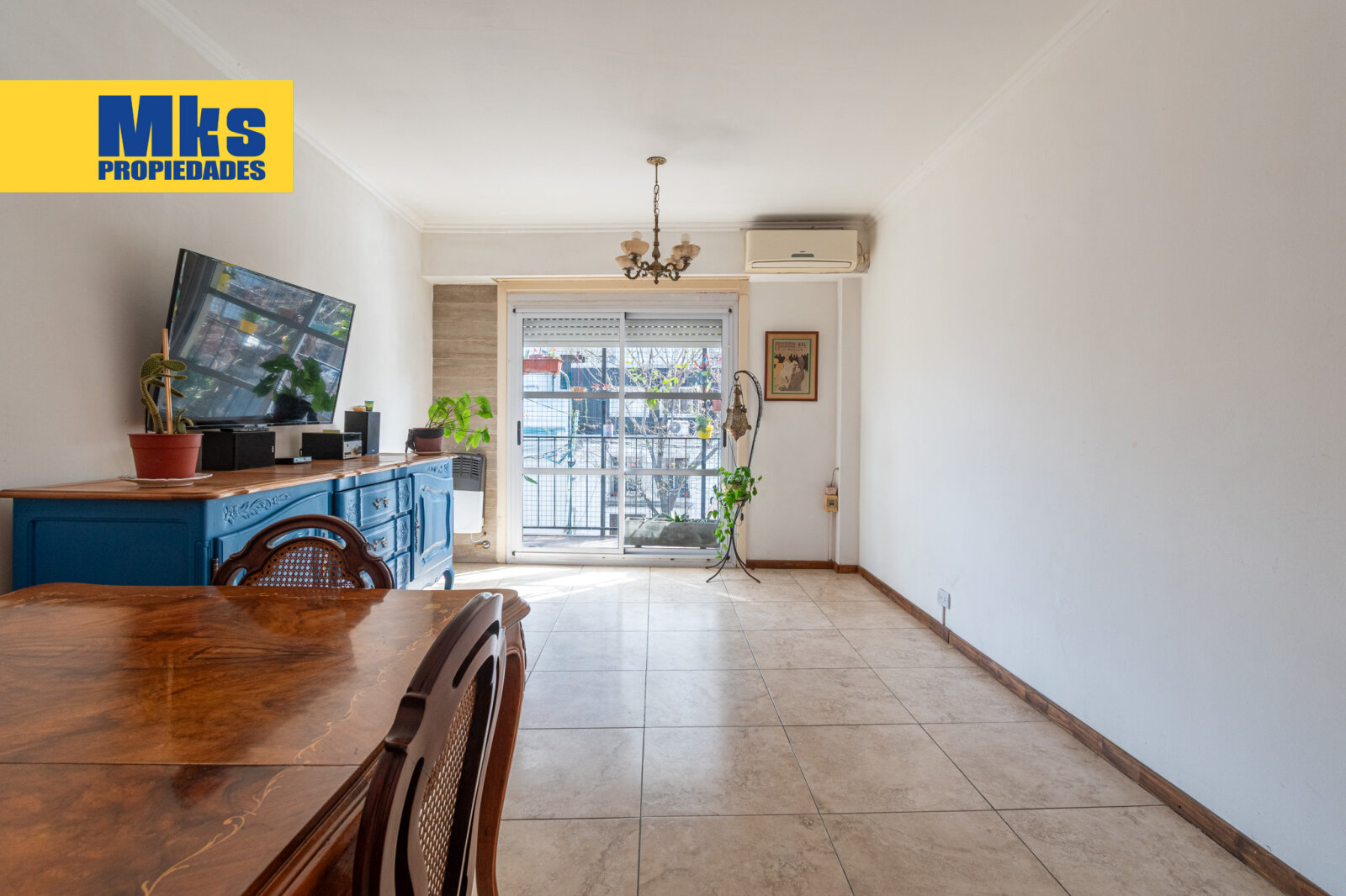 Departamento en venta. 3 ambientes. Balcon. Barracas.