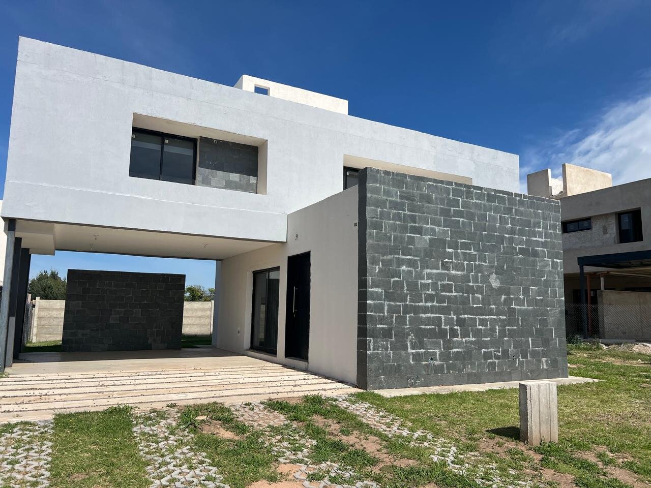 VENTA CASA 3 DORMITORIOS | AIRES DE LA CAMPIÑA - 2