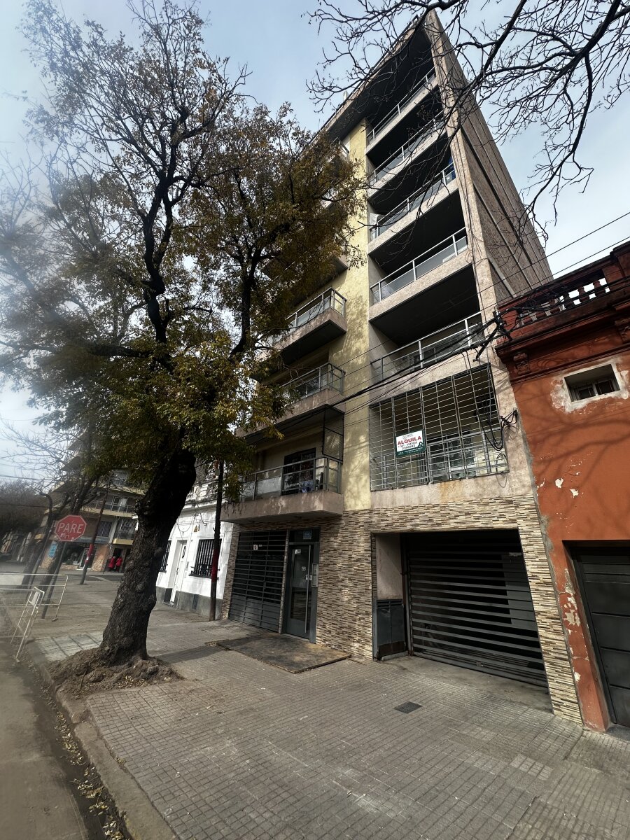 Alquiler monoambiente Amenabar 1213