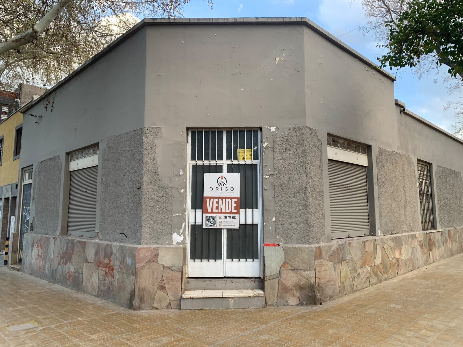 ORIGO NEGOCIOS INMOBILIARIOS OFRECE A LA VENTA PROPIEDAD UBICADA EN AV. ESPAñA Y LA PLATA DE CIUDAD.