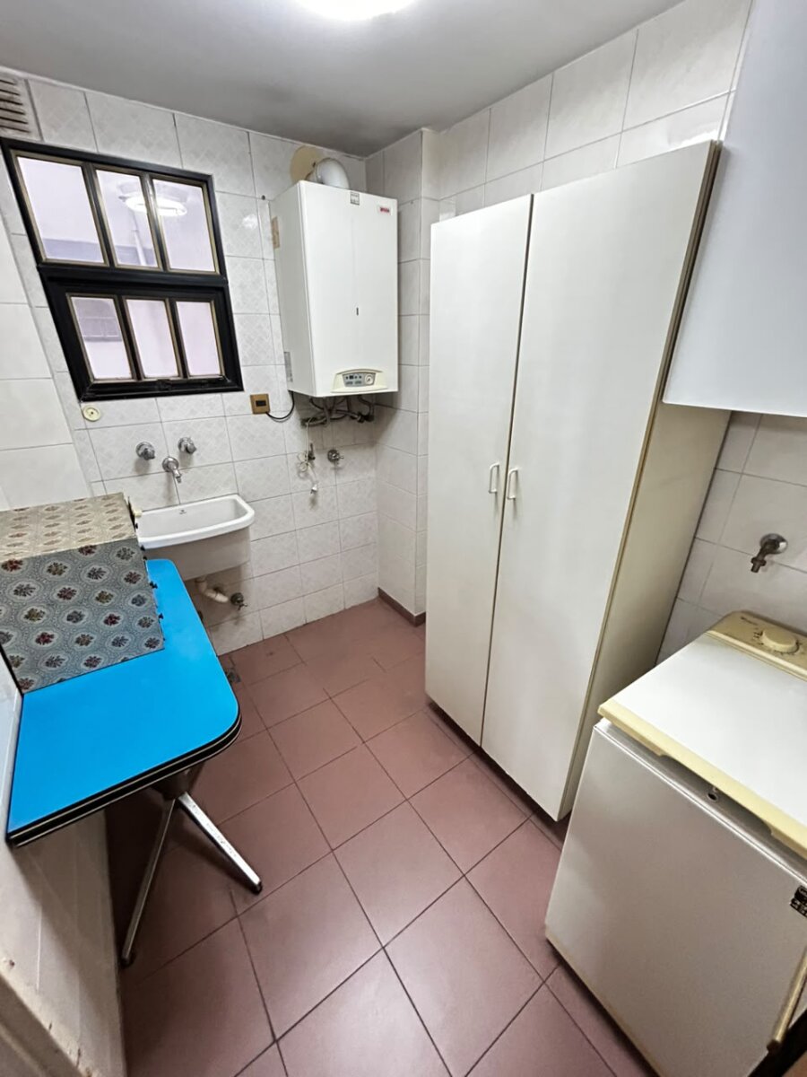 Departamento 3 ambientes al frente con cochera y baulera – José Mariano Moreno al 400 — foto 3