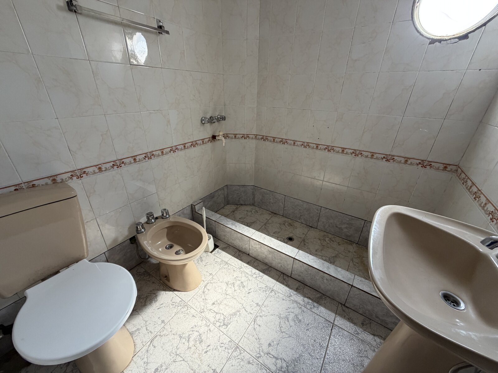 PH 3 AMB EXPENSAS BAJAS EN ALQUILER - VILLA LUZURIAGA - 12