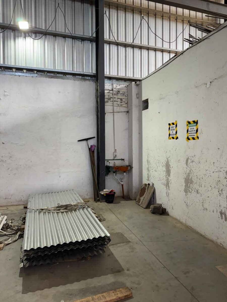 Galpon industrial 643 m2 - 17