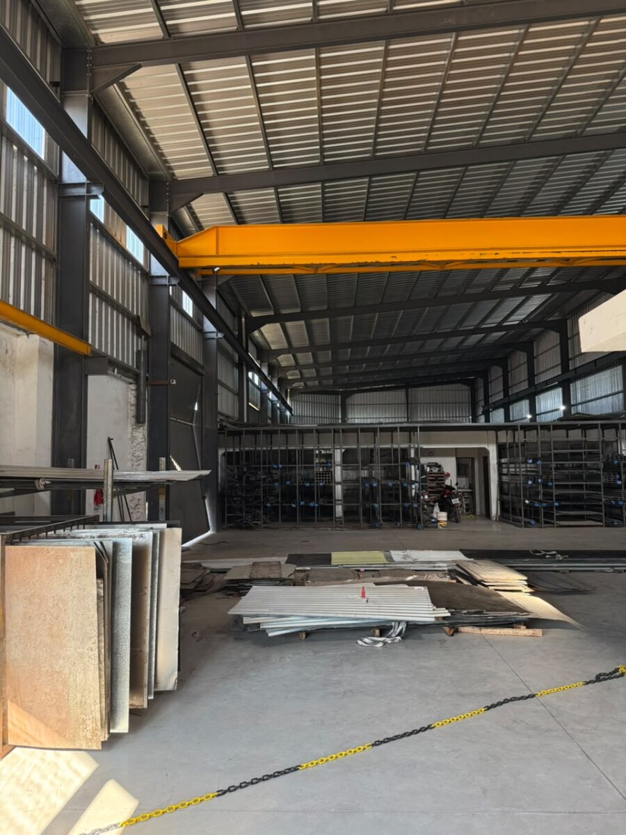 Galpon industrial 643 m2 - 2
