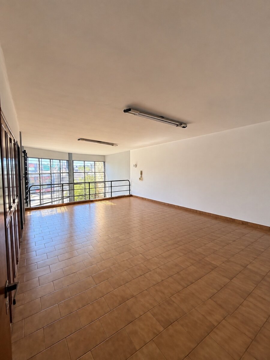 San Martín 1500 - Galpón con Local y Oficinas en Villa Gobernador Gálvez - 650 m2 - Venta - 2