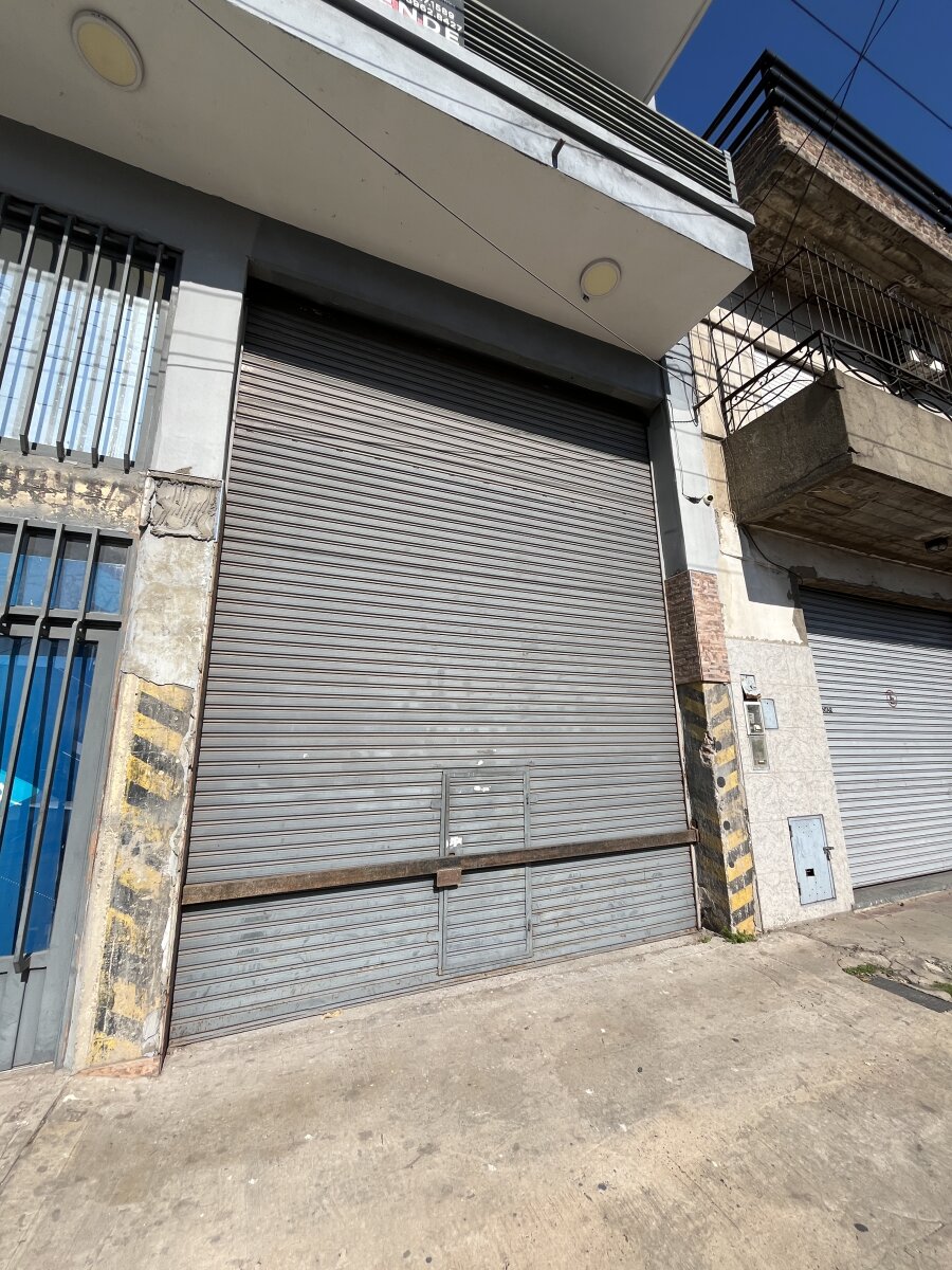 Alquiler Galpón en La Tablada — foto 2